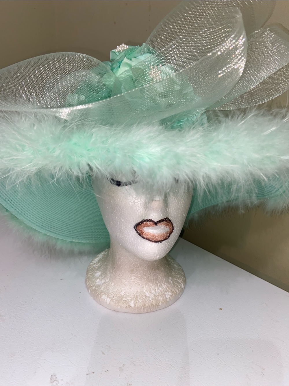 NWOT Gorgeous SeaFoam Dress Hat / Church Hat
